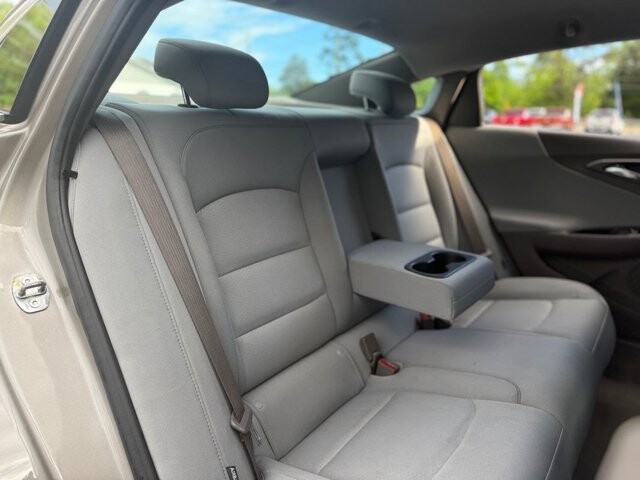 2022 Chevrolet Malibu in Knoxville, TN 37920 - 18089401 13