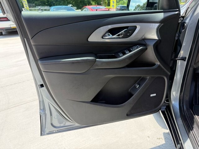 2020 Chevrolet Traverse in Knoxville, TN 37920 - 18089402 6