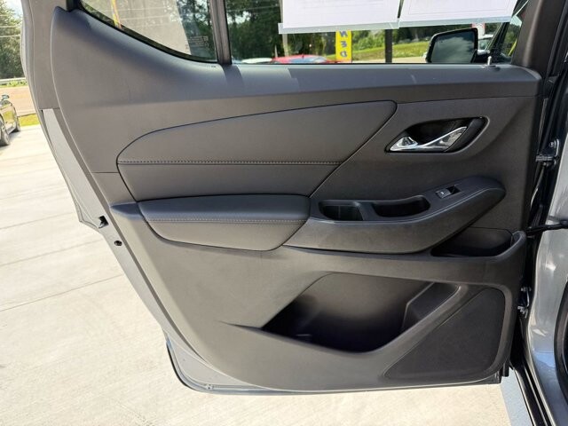 2020 Chevrolet Traverse in Knoxville, TN 37920 - 18089402 7