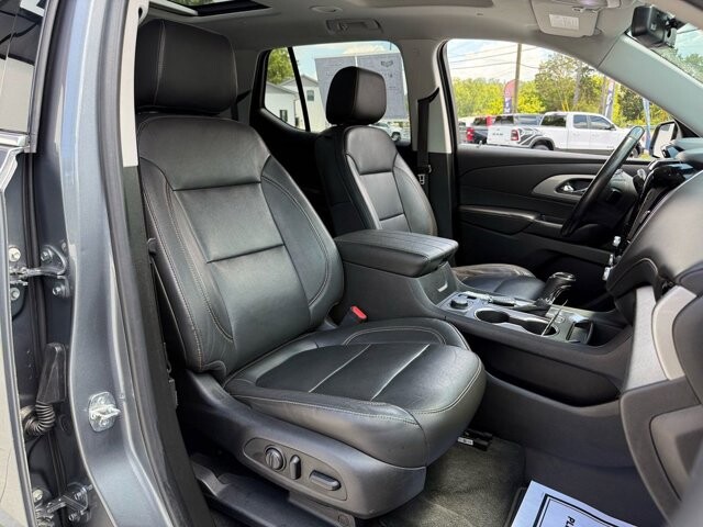2020 Chevrolet Traverse in Knoxville, TN 37920 - 18089402 17