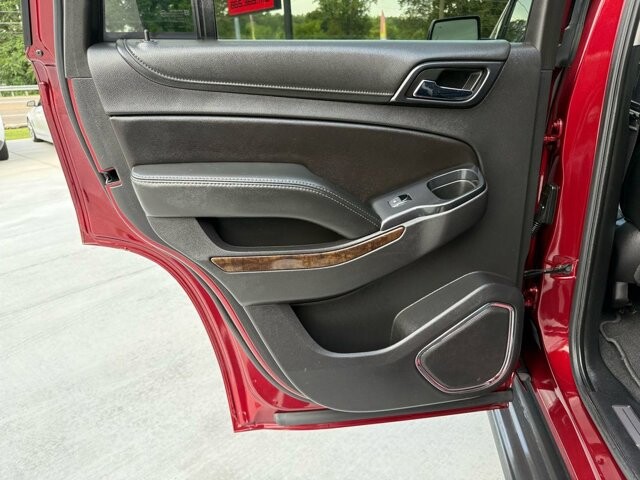 2020 Chevrolet Tahoe in Knoxville, TN 37920 - 18089405 7