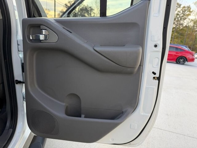 2020 Nissan Frontier in Knoxville, TN 37920 - 18089410 8