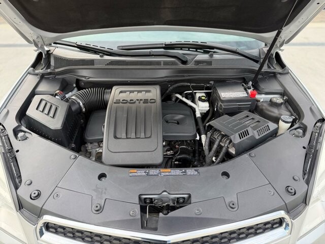 2015 Chevrolet Equinox in Knoxville, TN 37920 - 18089412 28