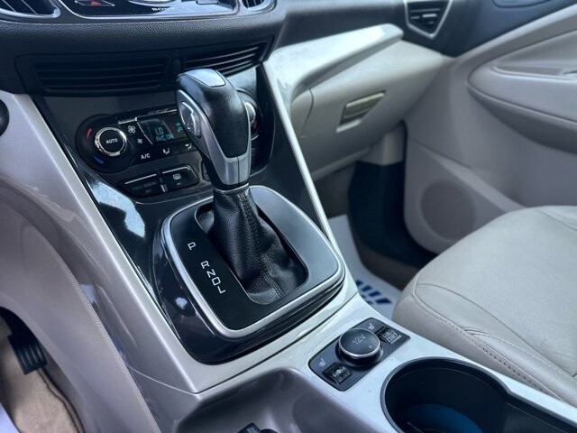 2013 Ford C-MAX in Knoxville, TN 37920 - 18089417 23