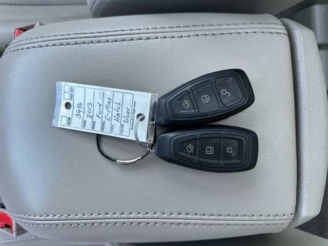 2013 Ford C-MAX in Knoxville, TN 37920 - 18089417 26