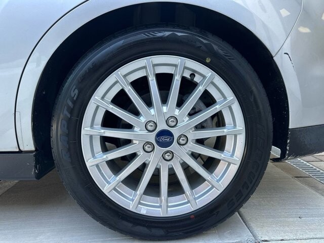 2013 Ford C-MAX in Knoxville, TN 37920 - 18089417 28