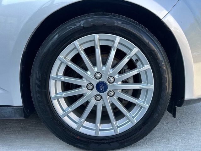 2013 Ford C-MAX in Knoxville, TN 37920 - 18089417 30