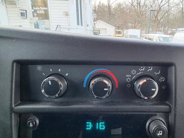 2012 Chevrolet Express 2500 in Blauvelt, NY 10913 - 18089419 18