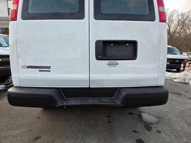 2012 Chevrolet Express 2500 in Blauvelt, NY 10913 - 18089419 44