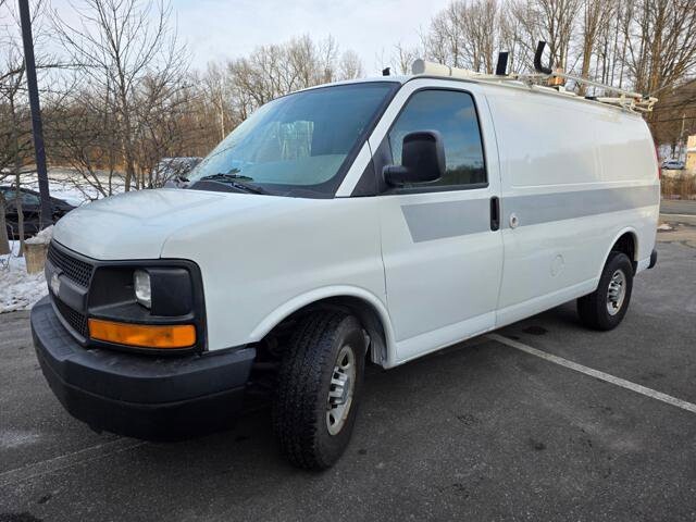 2012 Chevrolet Express 2500 in Blauvelt, NY 10913 - 18089419 3