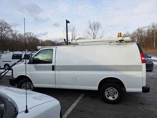 2012 Chevrolet Express 2500 in Blauvelt, NY 10913 - 18089419 4