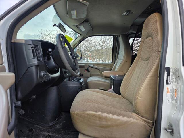 2012 Chevrolet Express 2500 in Blauvelt, NY 10913 - 18089419 11