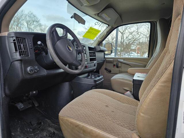 2012 Chevrolet Express 2500 in Blauvelt, NY 10913 - 18089419 10