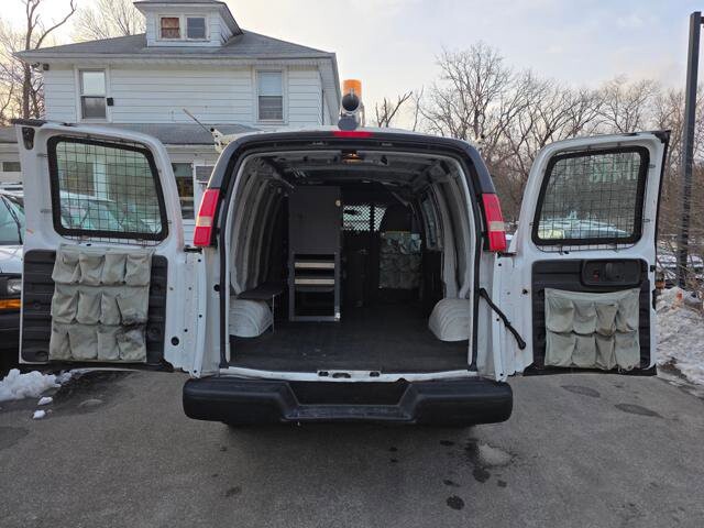 2012 Chevrolet Express 2500 in Blauvelt, NY 10913 - 18089419 29