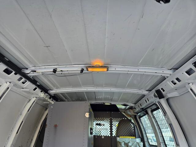 2012 Chevrolet Express 2500 in Blauvelt, NY 10913 - 18089419 37