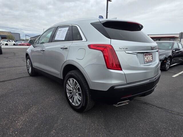 2018 Cadillac XT5 in Mesa, AZ 85212 - 18089420 5