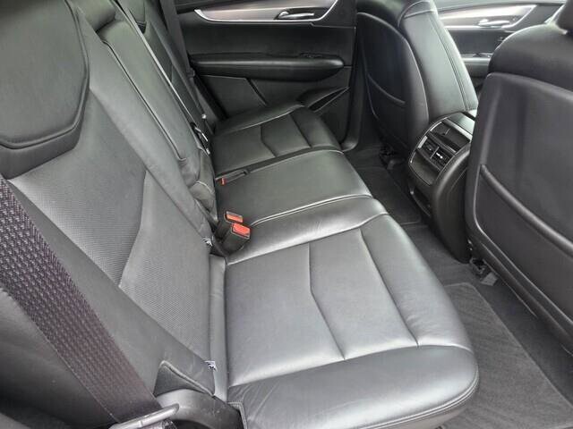 2018 Cadillac XT5 in Mesa, AZ 85212 - 18089420 31