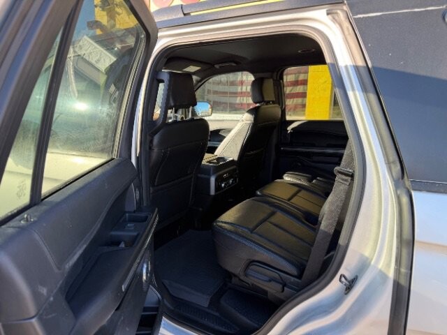 2018 Ford Expedition in Indianapolis, IN 46222-4002 - 18089427 7