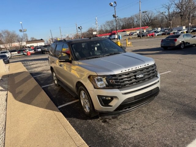 2018 Ford Expedition in Indianapolis, IN 46222-4002 - 18089427 4