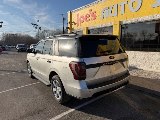 2018 Ford Expedition in Indianapolis, IN 46222-4002 - 18089427 6