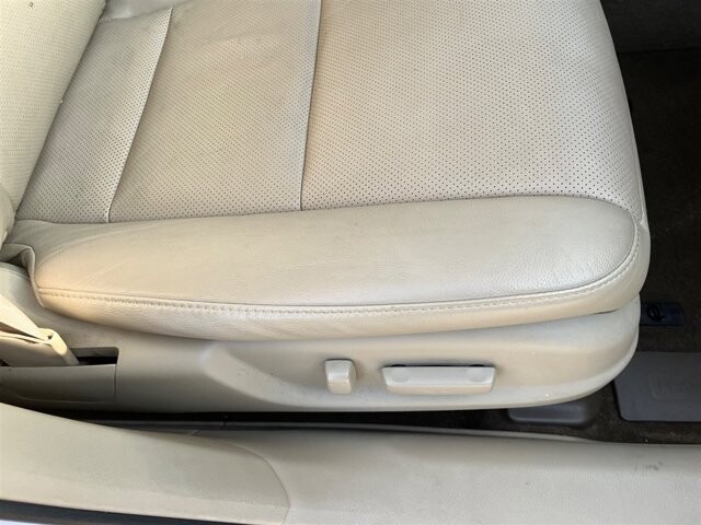 2013 Acura RDX in Greenville, SC 29607 - 18089430 16