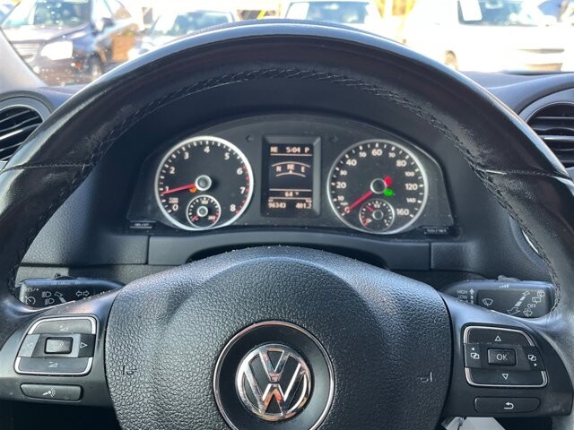 2013 Volkswagen Tiguan in Greenville, SC 29607 - 18089432 29