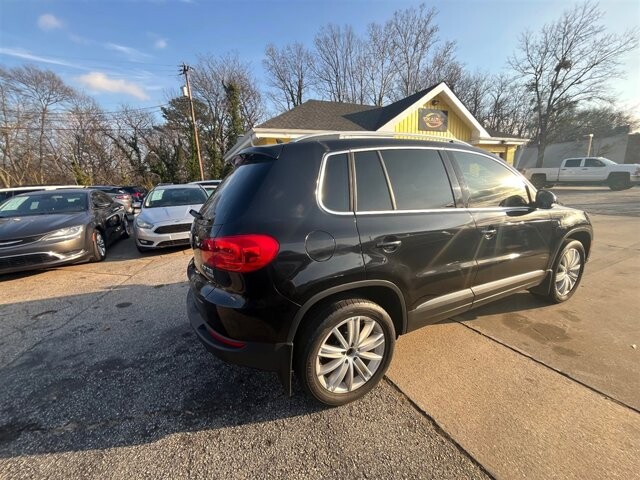 2013 Volkswagen Tiguan in Greenville, SC 29607 - 18089432 3