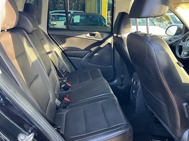 2013 Volkswagen Tiguan in Greenville, SC 29607 - 18089432 15