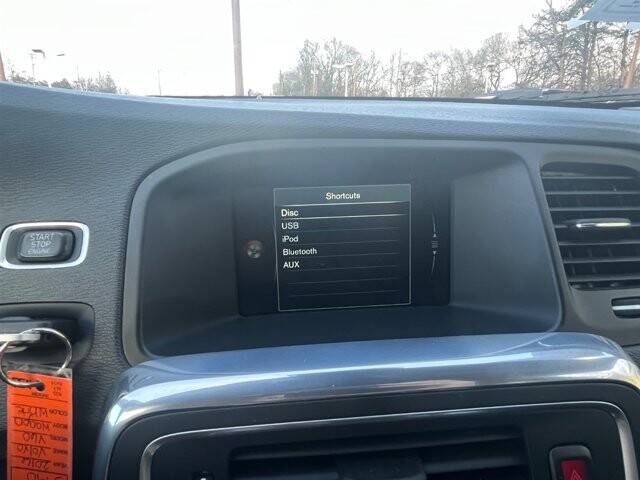 2016 Volvo V60 in Greenville, SC 29607 - 18089433 36