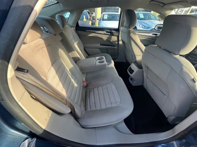 2018 Ford Fusion in Greenville, SC 29607 - 18089438 17