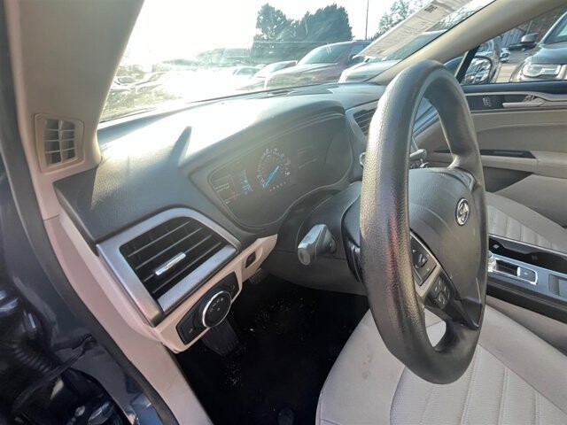 2018 Ford Fusion in Greenville, SC 29607 - 18089438 28