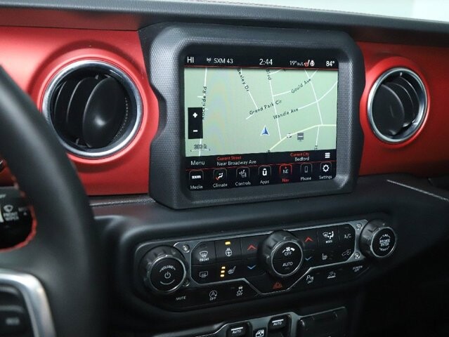 2020 Jeep Gladiator in Bedford, OH 44146 - 18089439 24