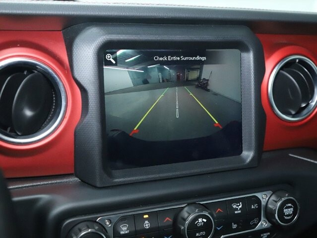 2020 Jeep Gladiator in Bedford, OH 44146 - 18089439 28