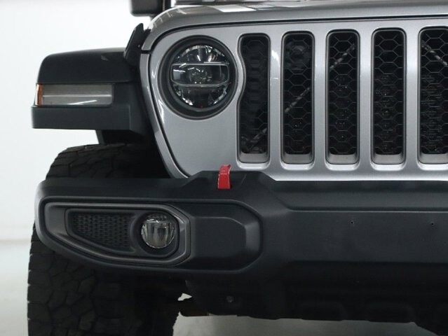 2020 Jeep Gladiator in Bedford, OH 44146 - 18089439 6