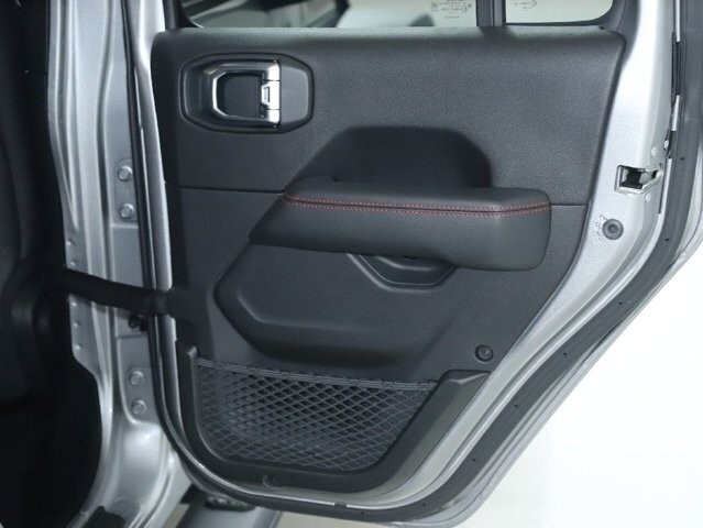 2020 Jeep Gladiator in Bedford, OH 44146 - 18089439 30