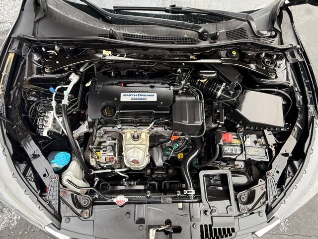 2015 Honda Accord in Pottsville, PA 17901 - 18089441 19