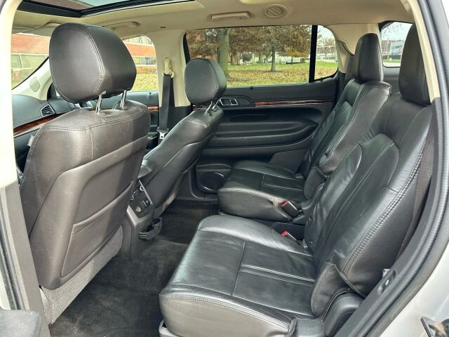 2013 Lincoln MKT in Euclid, OH 44040 - 18089442 6