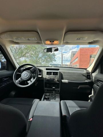 2011 Jeep Liberty in Euclid, OH 44040 - 18089443 6