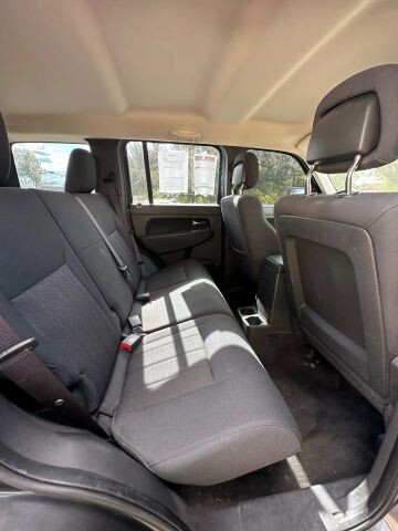 2011 Jeep Liberty in Euclid, OH 44040 - 18089443 5