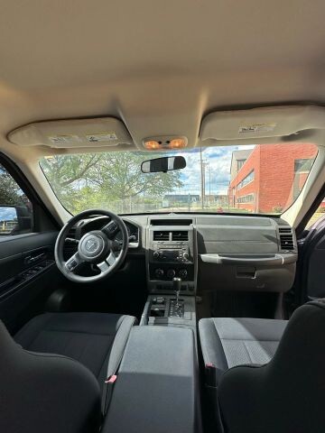 2011 Jeep Liberty in Euclid, OH 44040 - 18089443 8