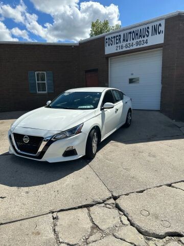 2019 Nissan Altima in Euclid, OH 44040 - 18089449