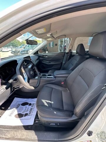 2019 Nissan Altima in Euclid, OH 44040 - 18089449 2