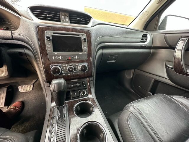 2016 Chevrolet Traverse in Euclid, OH 44040 - 18089457 6