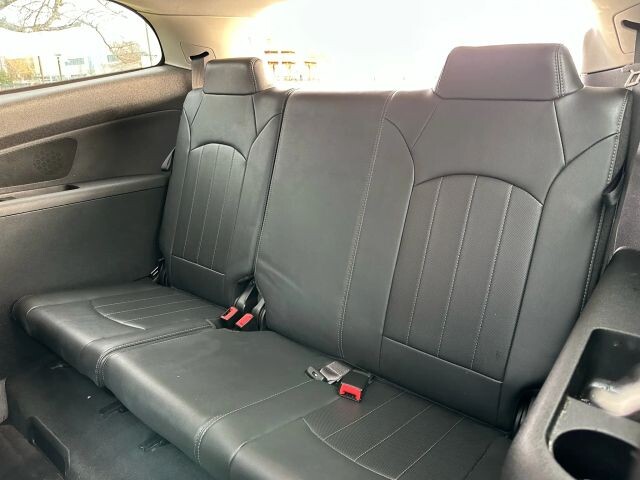 2016 Chevrolet Traverse in Euclid, OH 44040 - 18089457 9