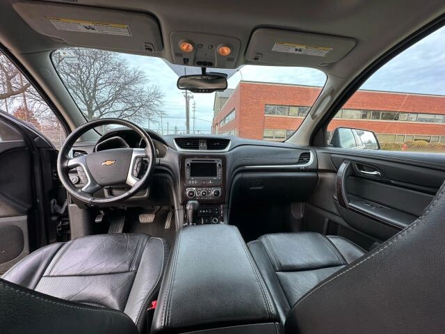 2016 Chevrolet Traverse in Euclid, OH 44040 - 18089457 5