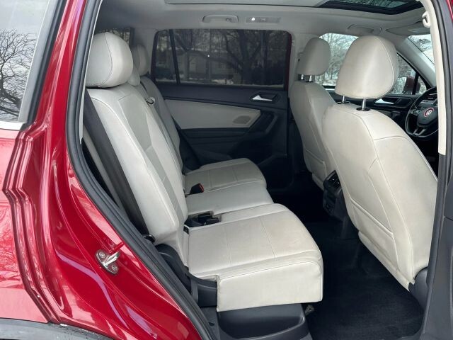 2019 Volkswagen Tiguan in Euclid, OH 44040 - 18089460 7