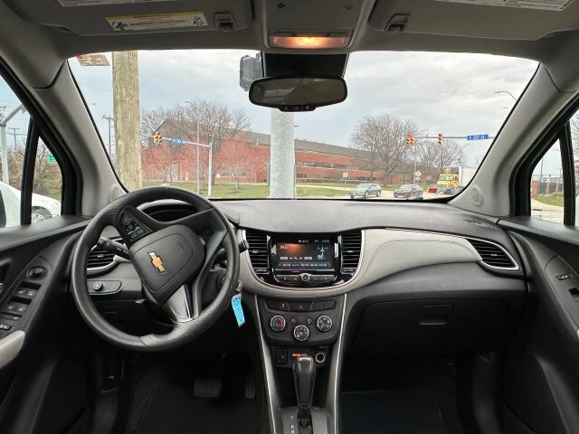 2017 Chevrolet Trax in Euclid, OH 44040 - 18089463 11