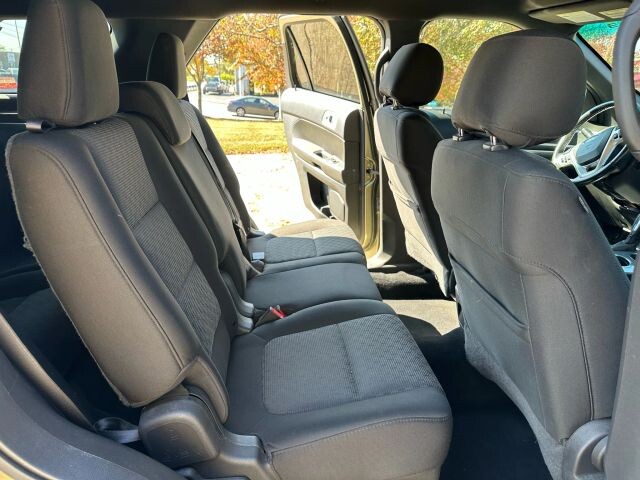 2012 Ford Explorer in Euclid, OH 44040 - 18089466 7
