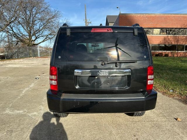 2012 Jeep Liberty in Euclid, OH 44040 - 18089470 4