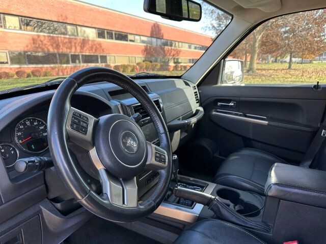 2012 Jeep Liberty in Euclid, OH 44040 - 18089470 5